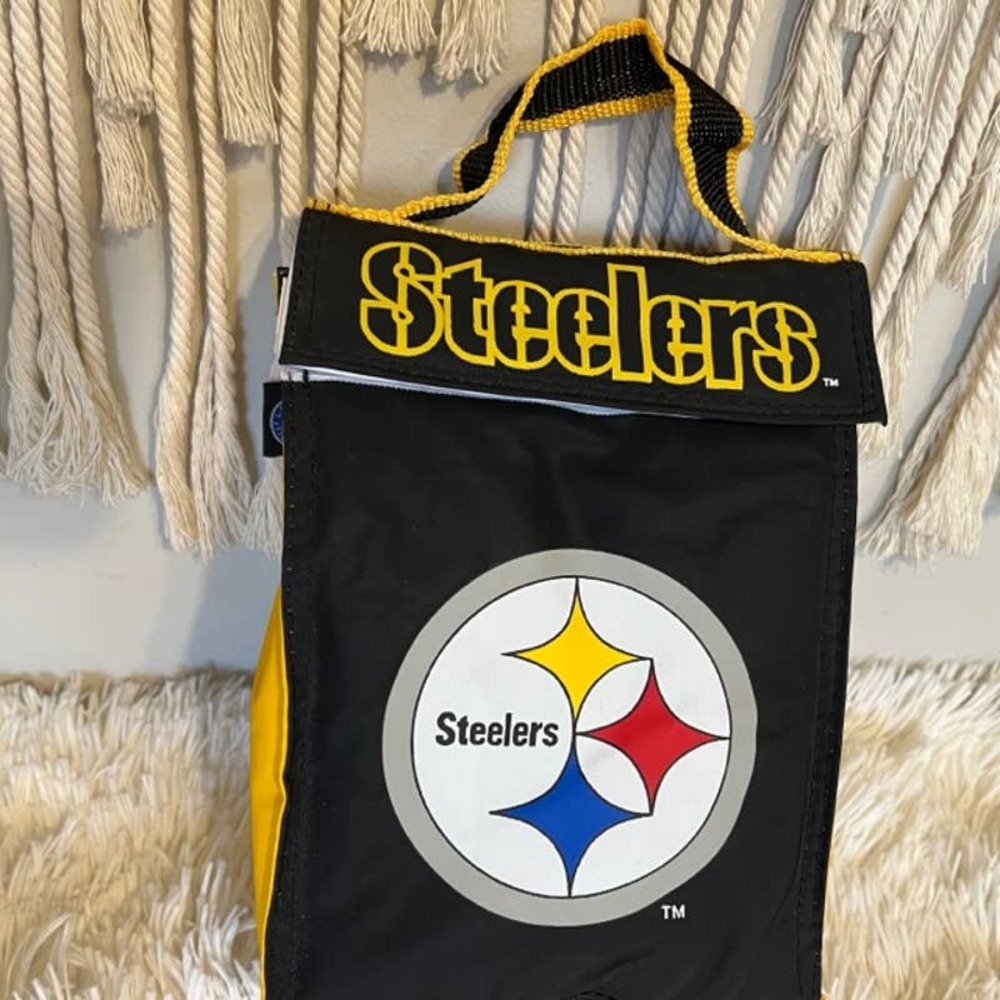 Officially Licensed Vintage Pittsburgh Steelers Velcro Lunch Bag